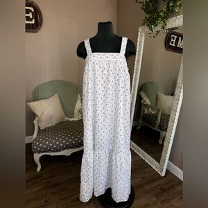 In Loom • Criss Cross Open Back Maxi Dress